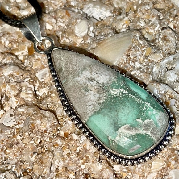 Green Variscite- Utahlite Pendant 2" - Picture 5 of 12